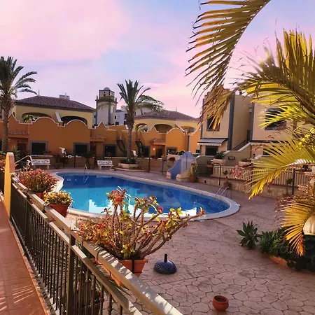 Vincci Selection Apartments With Sea Views & Super Large Terrace アデヘ