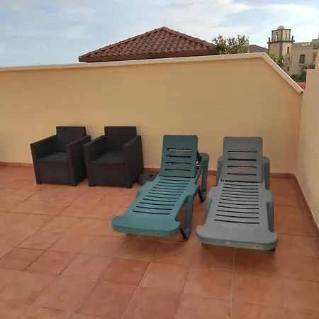 Vincci Selection Apartments With Sea Views & Super Large Terrace 別荘 アデヘ